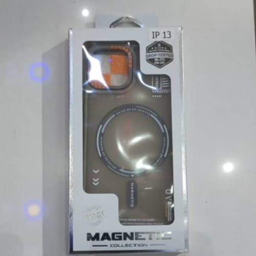 IPHONE 13 MAGNETIC COLLECTION CASE
