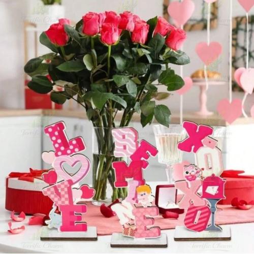 Decorative Wooden Heart-Shaped Signs
