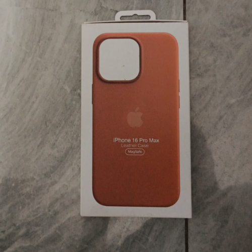 IPHONE 16 PRO MAX MAGSAFE LEATHER CASE