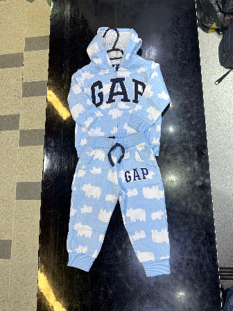 Gap Blue