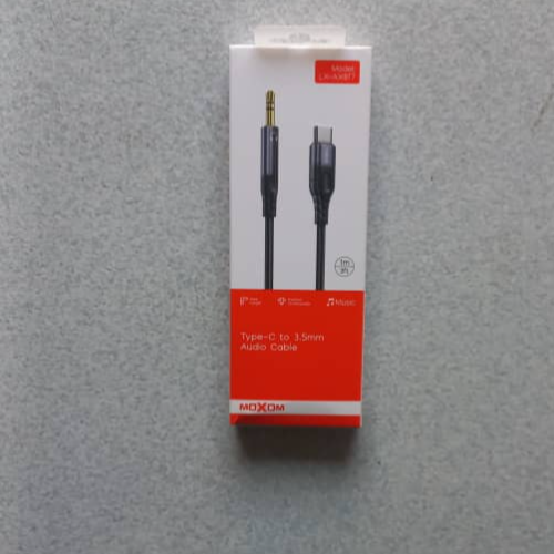 LX-AX817 MOXOM TYPE-C TO 3.5MM AUDIO CABLE