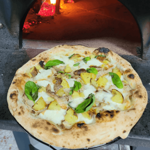 PIZZA PORCHETTA E PATATE