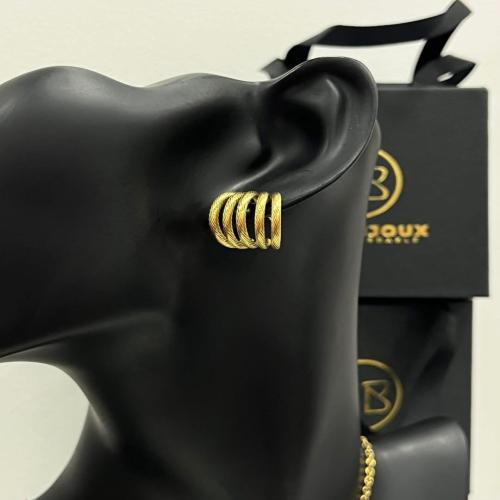 Monter earrings