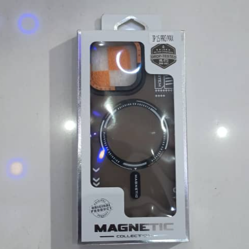 IPHONE 15 PRO MAX MAGNETIC COLLECTION CASE