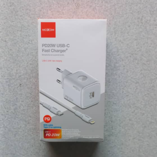 MX-HC164 MOXOM PD20W TYPE-C TO LIGHTNING FAST CHARGER