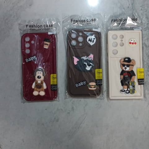 12 PRO MAX IPHONE RUBBER CARTOON FASHION CASE